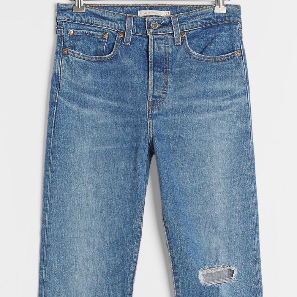Levi’s Wedgie Straight jeans